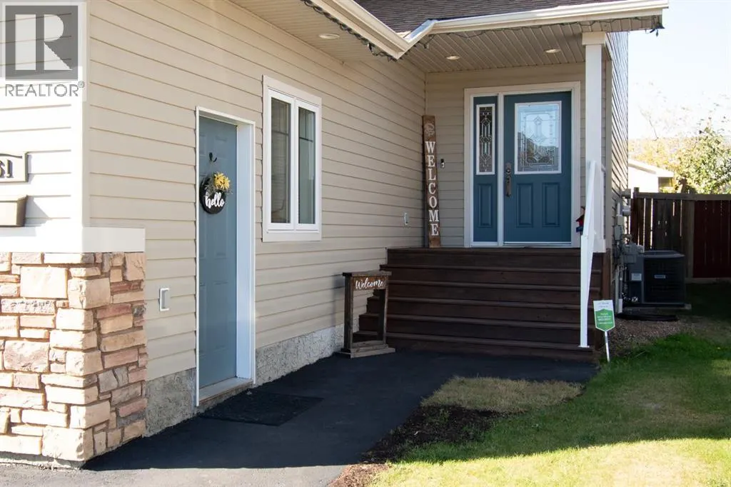 161 Lynx Crescent