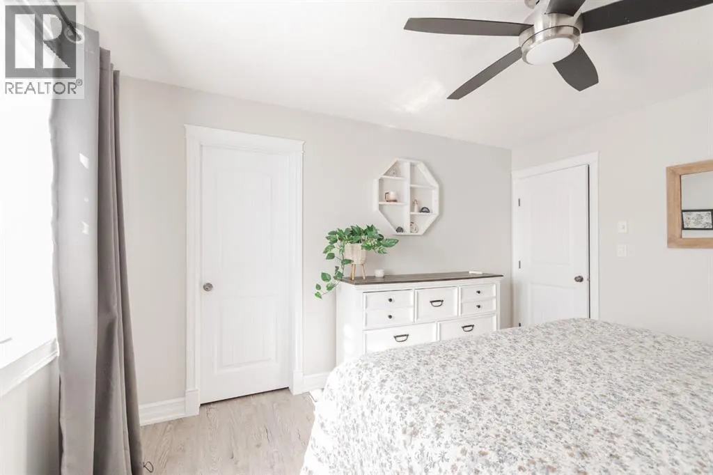 161 Lynx Crescent