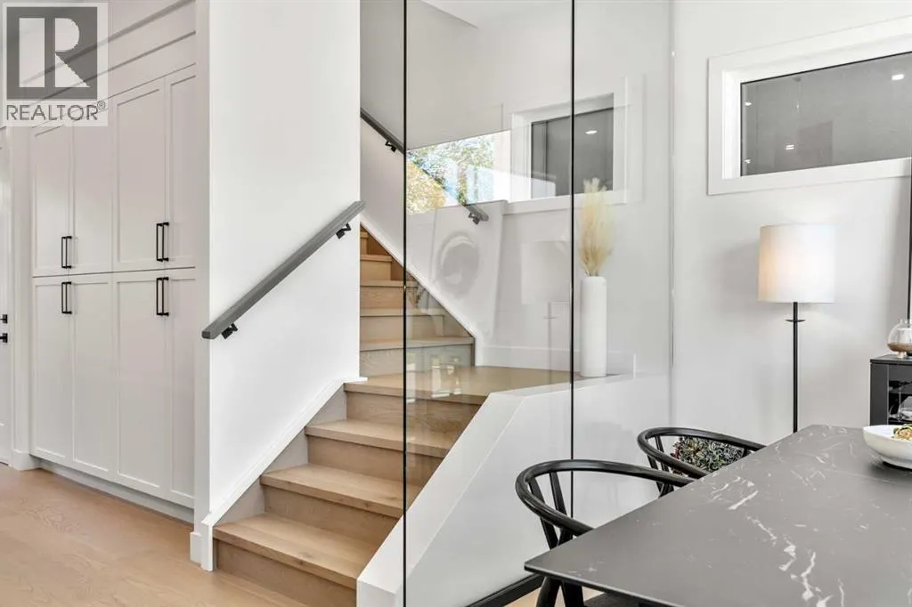 2503 20 Street SW
