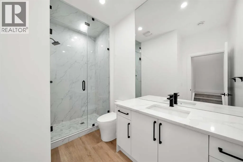 2503 20 Street SW