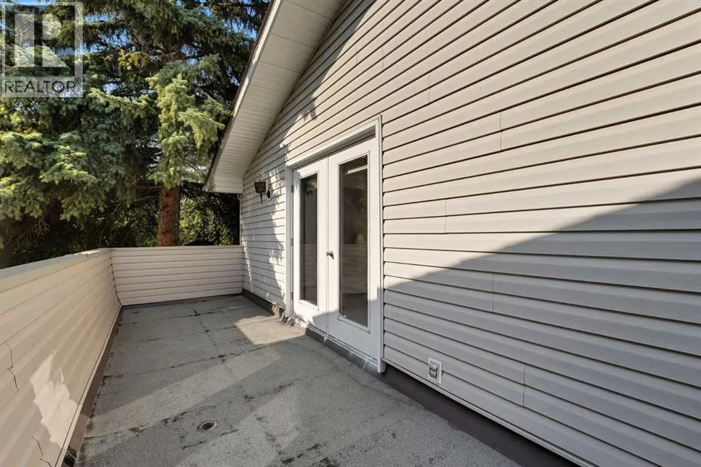 719 Willamette Drive SE