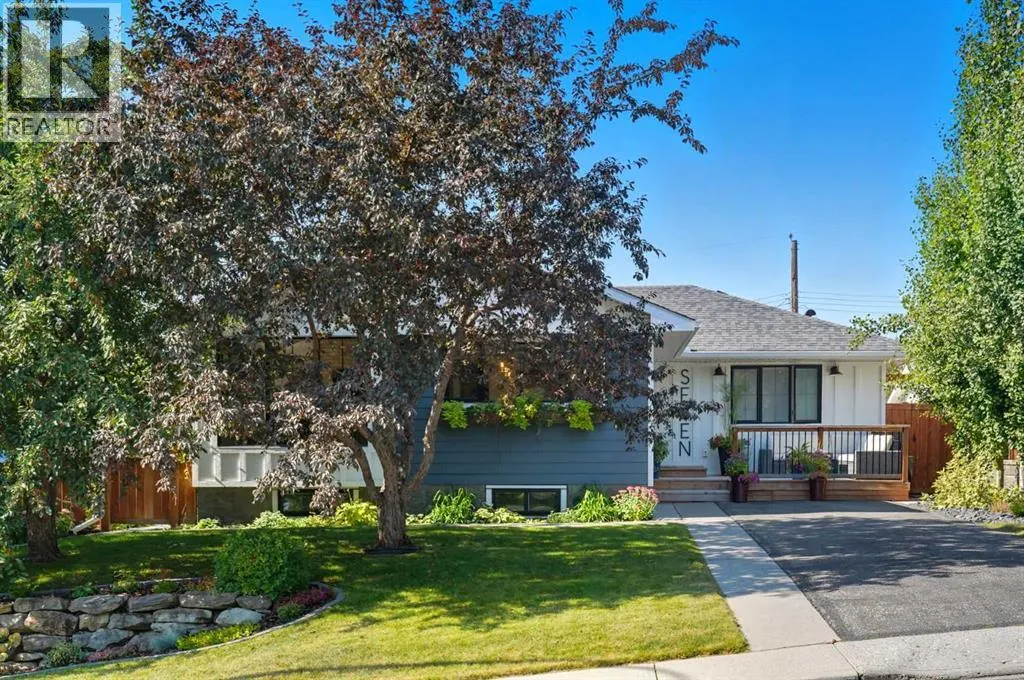 7 Roselake Street NW