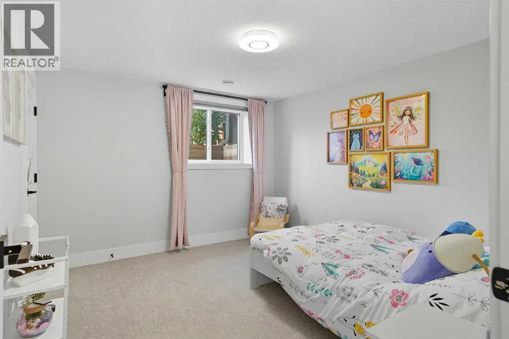 7 Roselake Street NW