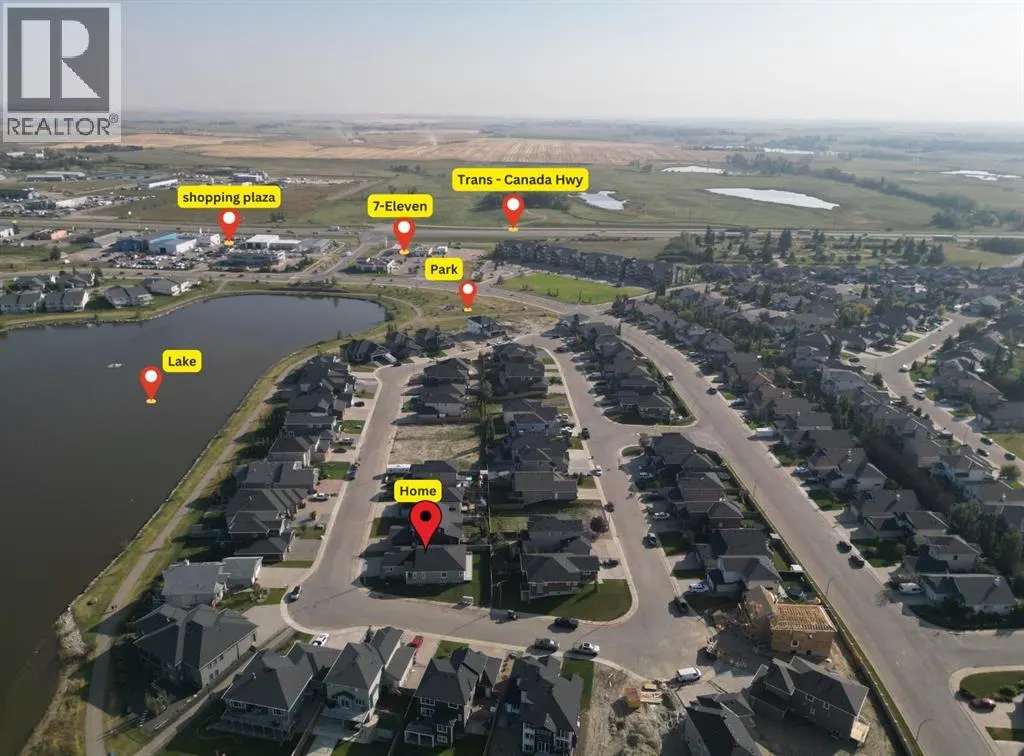 52 Lakes Estates Circle