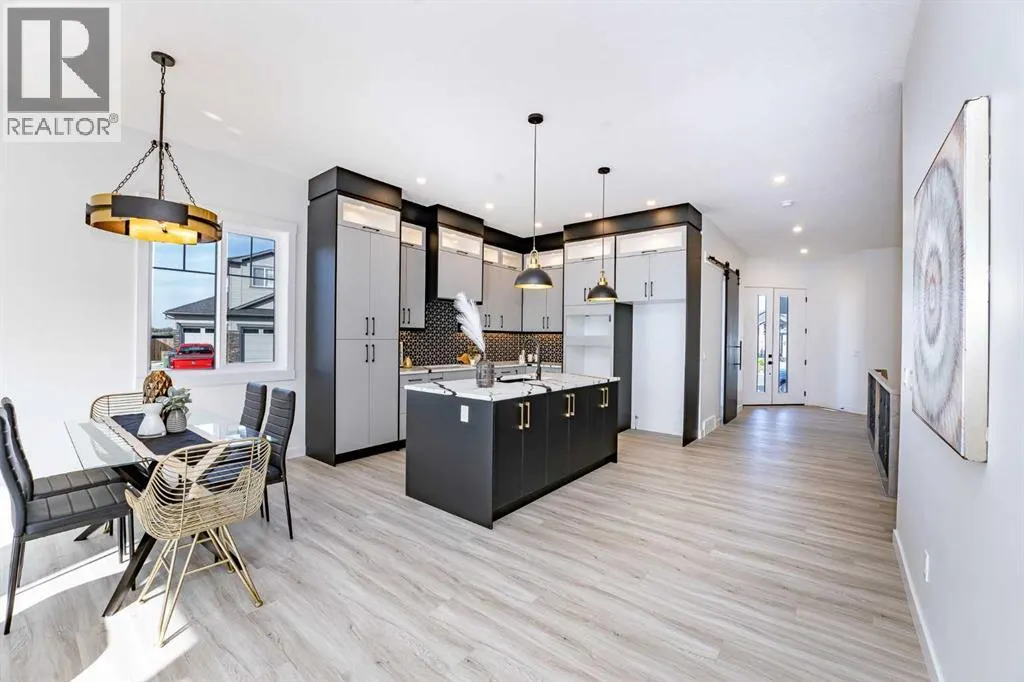 52 Lakes Estates Circle