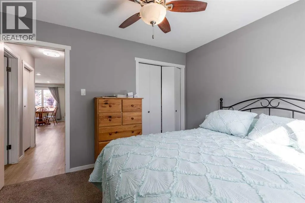 67 Laval Boulevard W