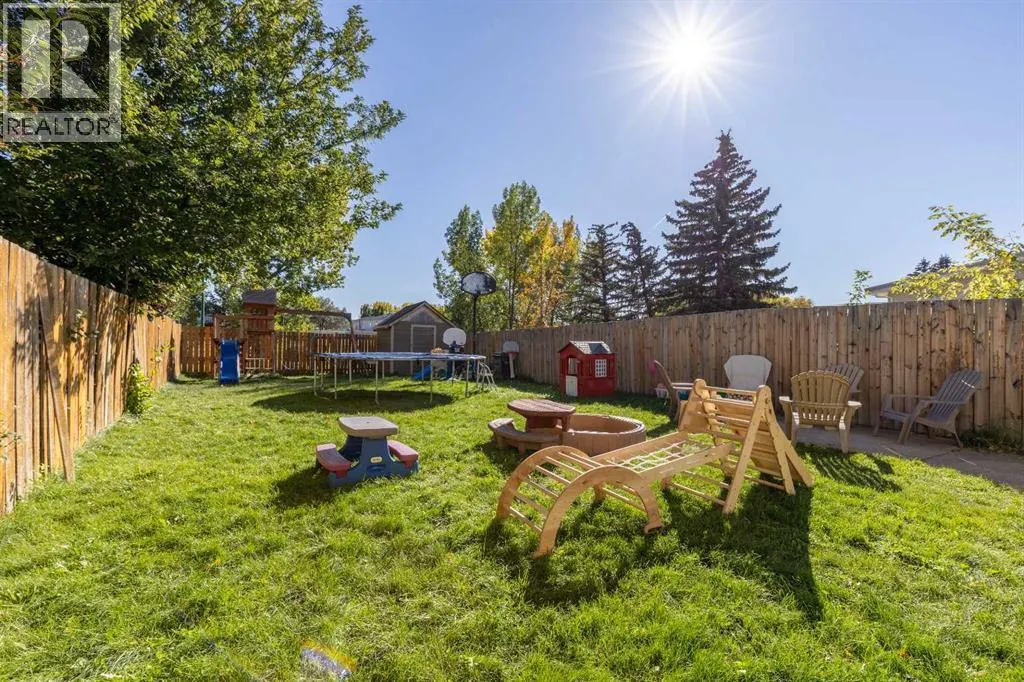 67 Laval Boulevard W