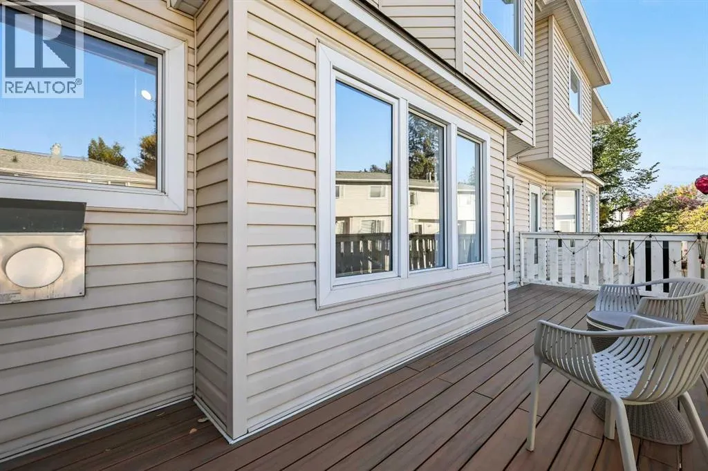 392 Killarney Glen Court SW