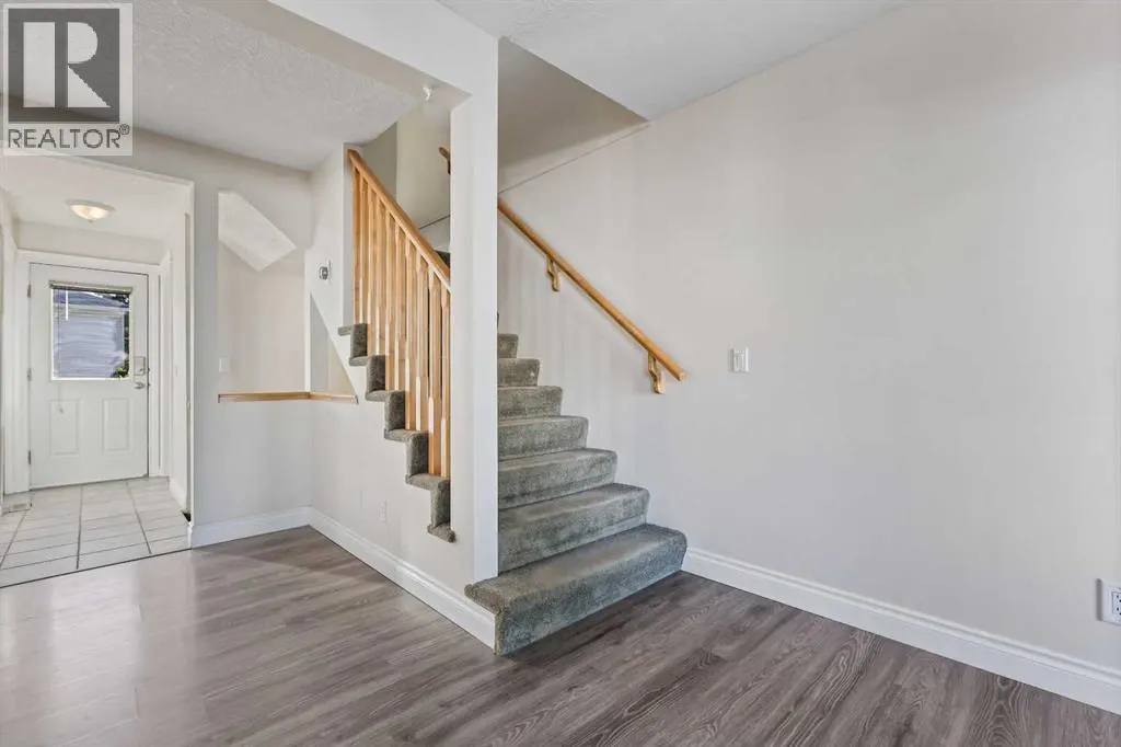 392 Killarney Glen Court SW
