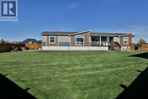 2037 Sunflower Crescent