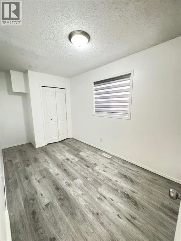 98 Tarawood Road NE