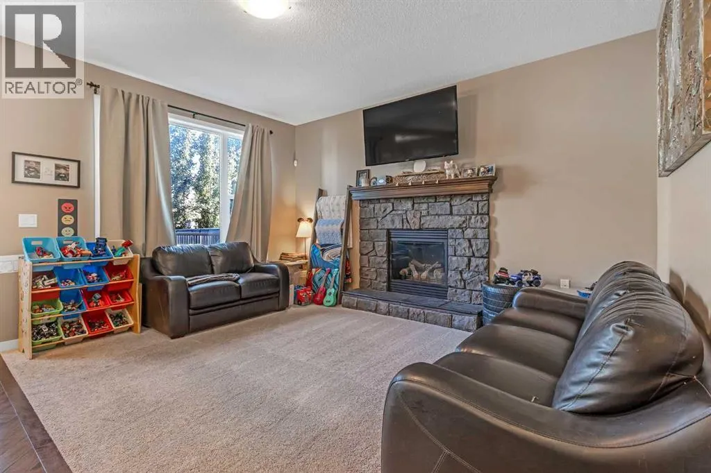 6 Auburn Glen Common SE