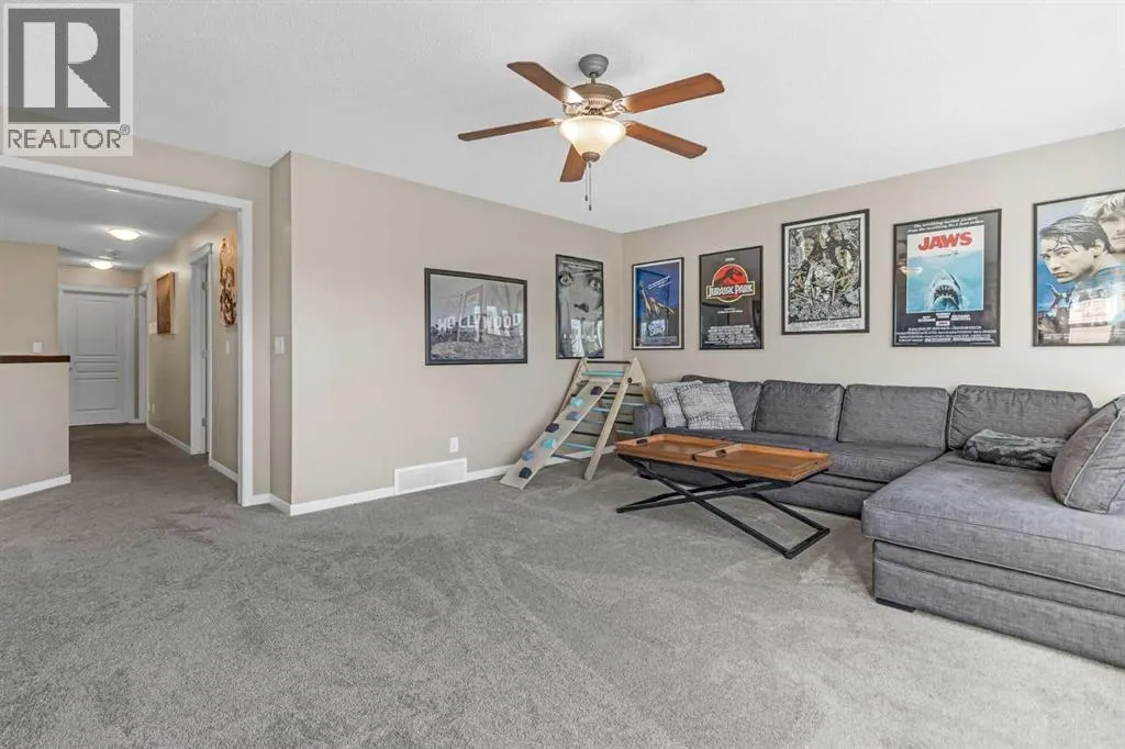 6 Auburn Glen Common SE