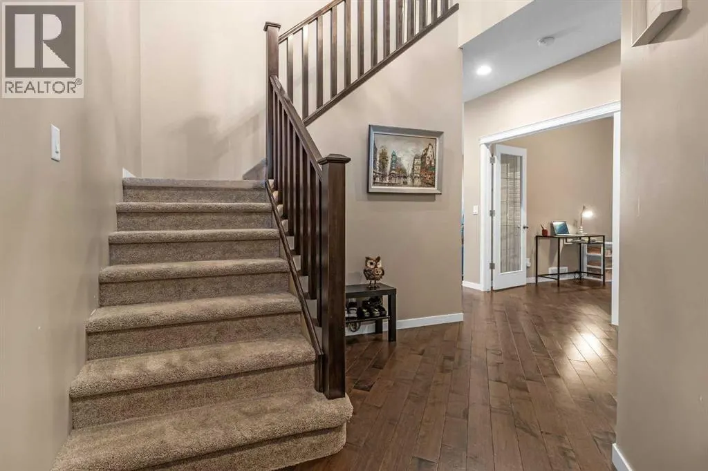 6 Auburn Glen Common SE