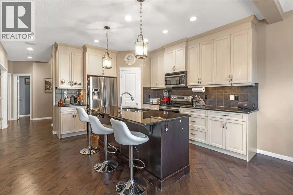 6 Auburn Glen Common SE