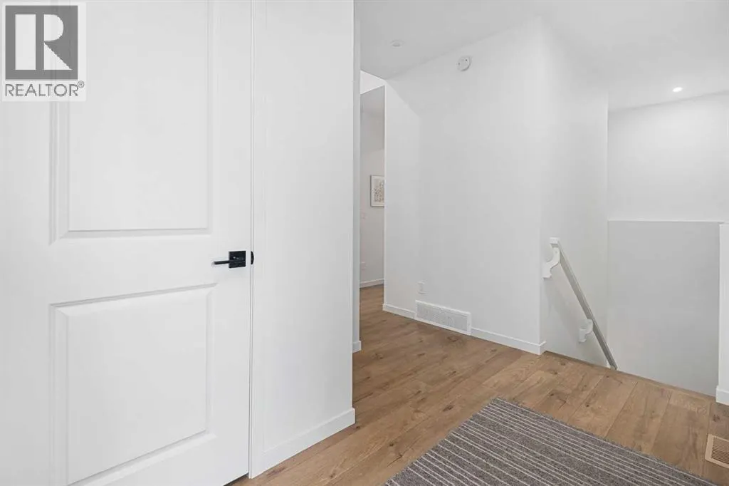 27 Seton Parade SE