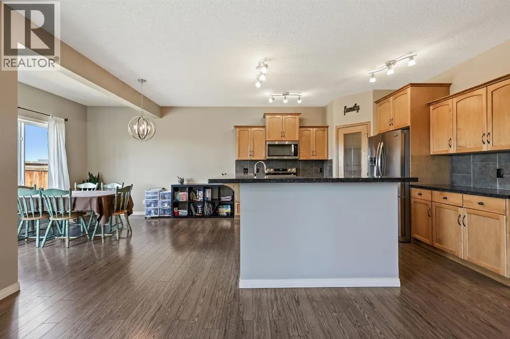 114 Everglen Crescent SW