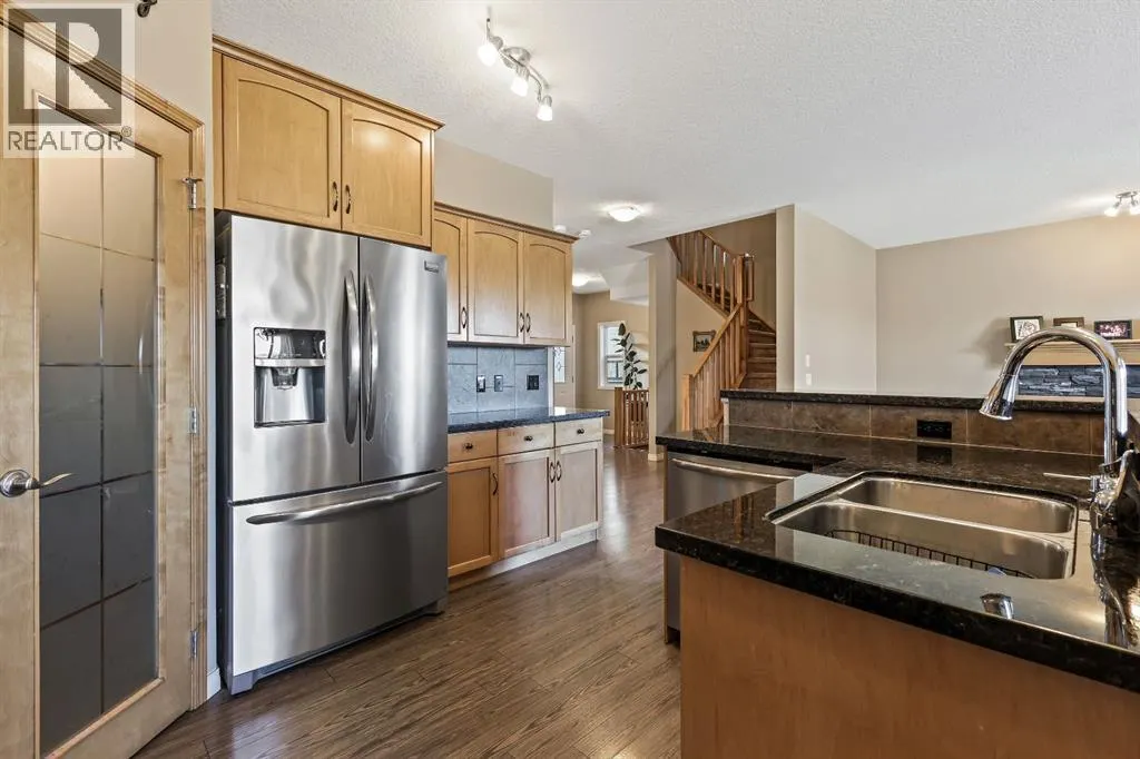 114 Everglen Crescent SW
