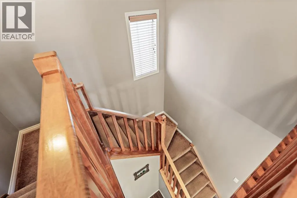 114 Everglen Crescent SW