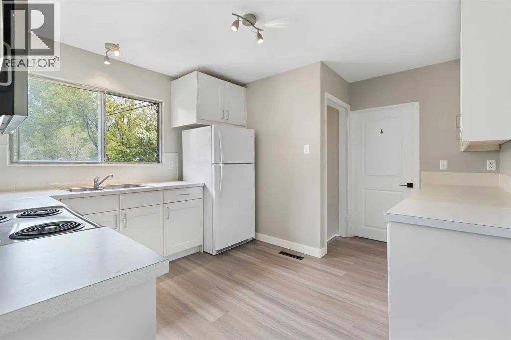 173 Gordon Drive SW