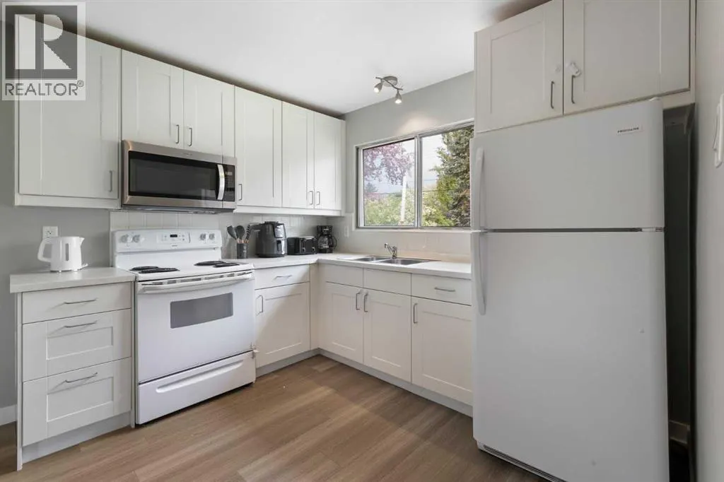 173 Gordon Drive SW