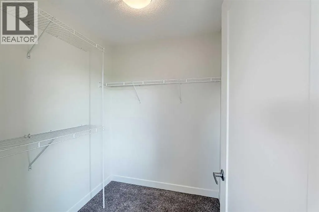 10 Walden Lane SE