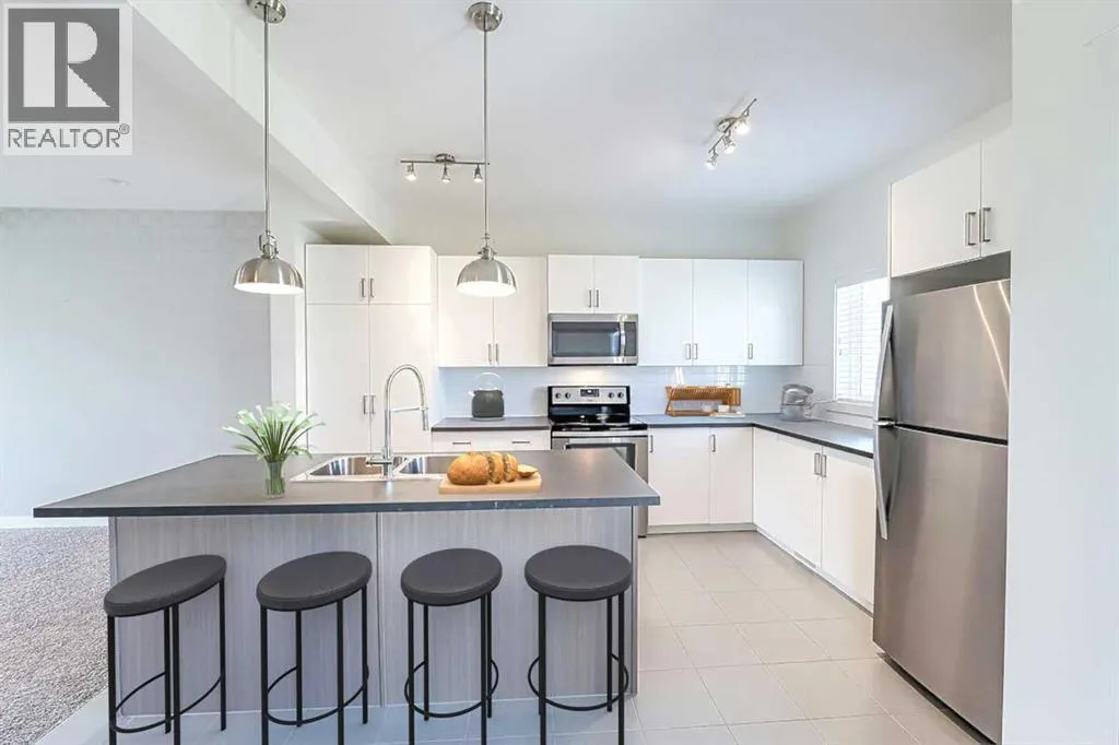 10 Walden Lane SE