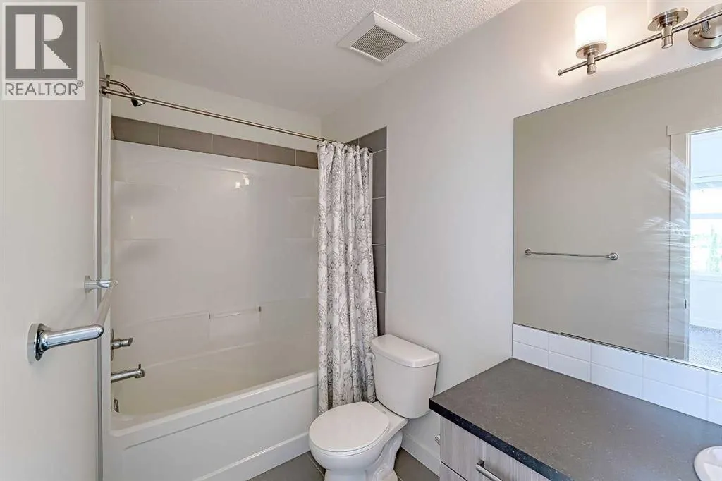 10 Walden Lane SE