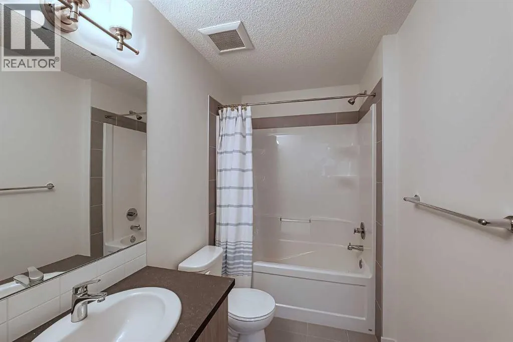 10 Walden Lane SE