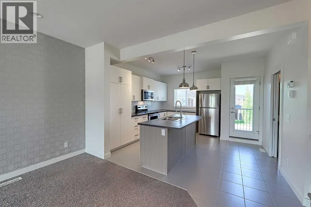 10 Walden Lane SE