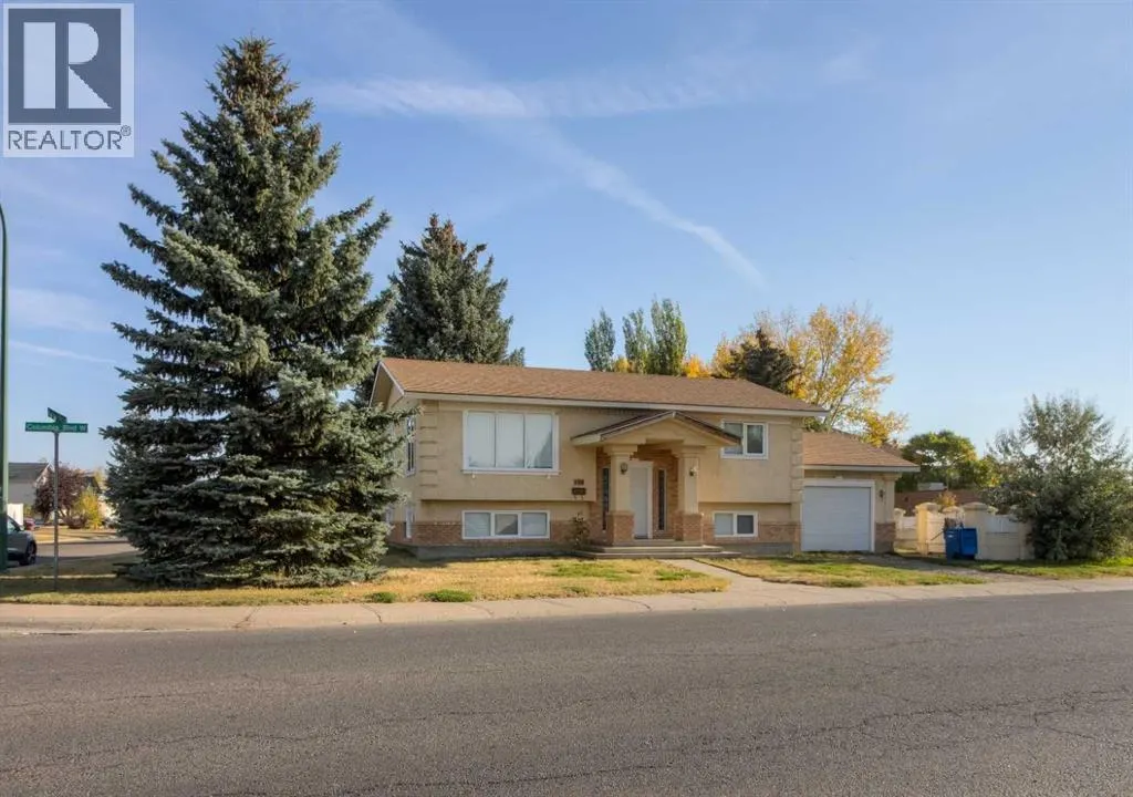 654 Columbia Boulevard W