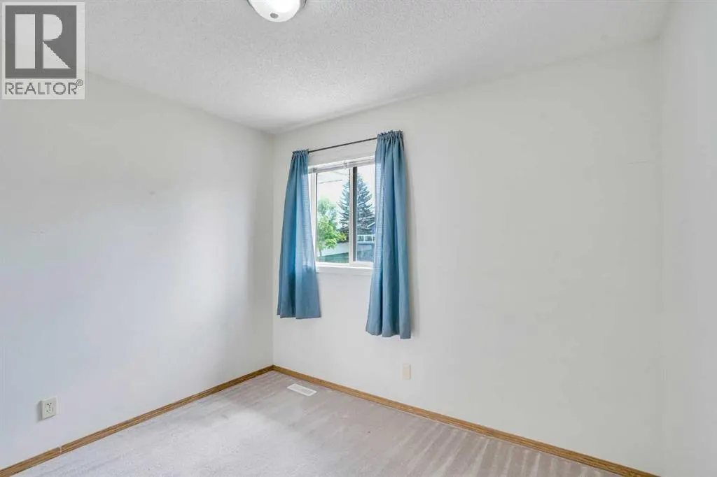 82 Edgevalley Close NW