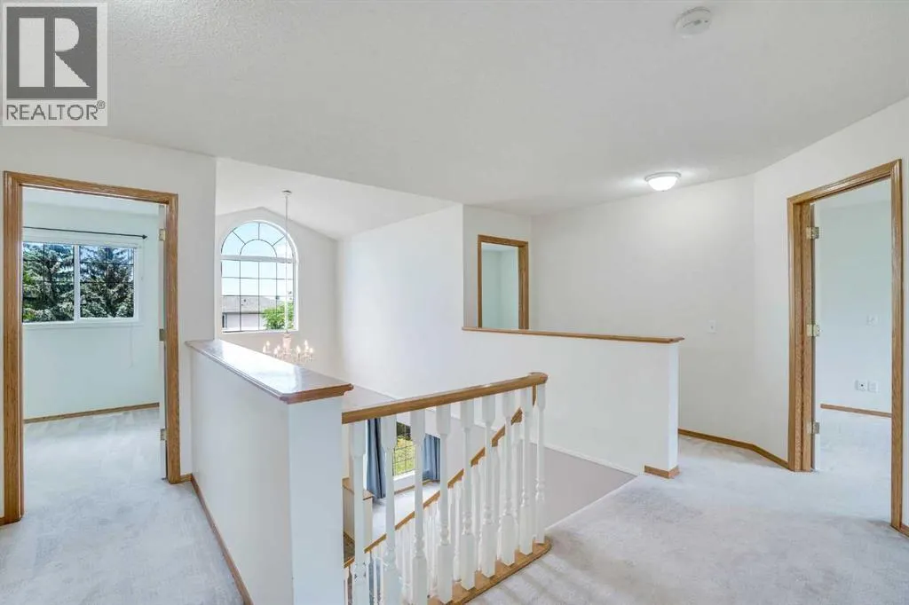 82 Edgevalley Close NW