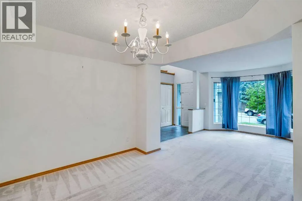 82 Edgevalley Close NW
