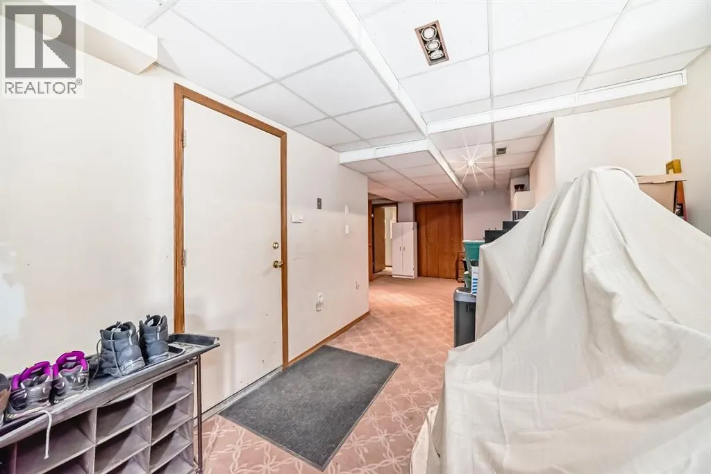 142 Edgeview Road NW