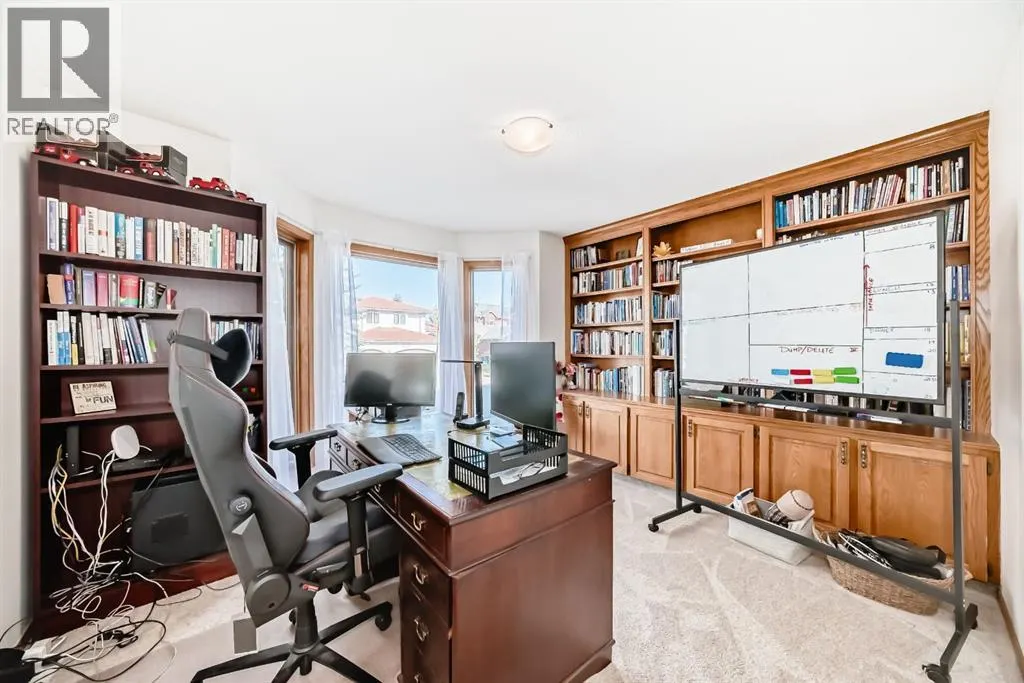 142 Edgeview Road NW