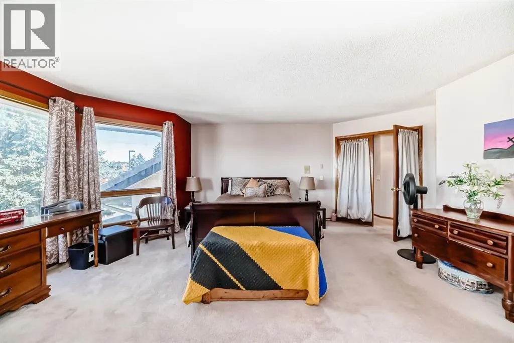 142 Edgeview Road NW