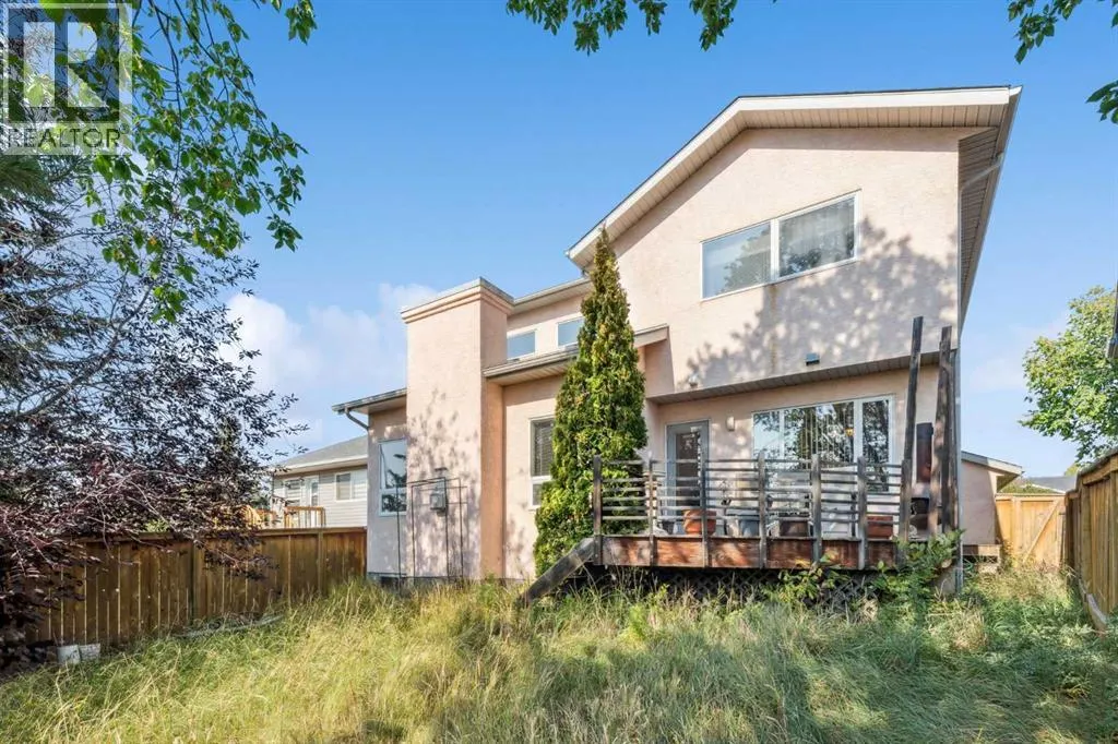 142 Elizabeth Way SE