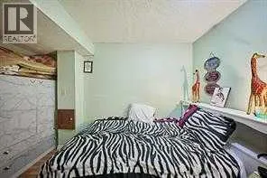 47 Doverglen Crescent SE