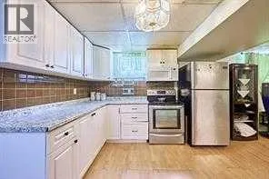 47 Doverglen Crescent SE