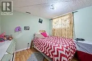 47 Doverglen Crescent SE
