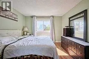 47 Doverglen Crescent SE