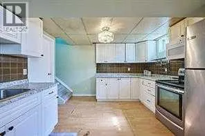 47 Doverglen Crescent SE