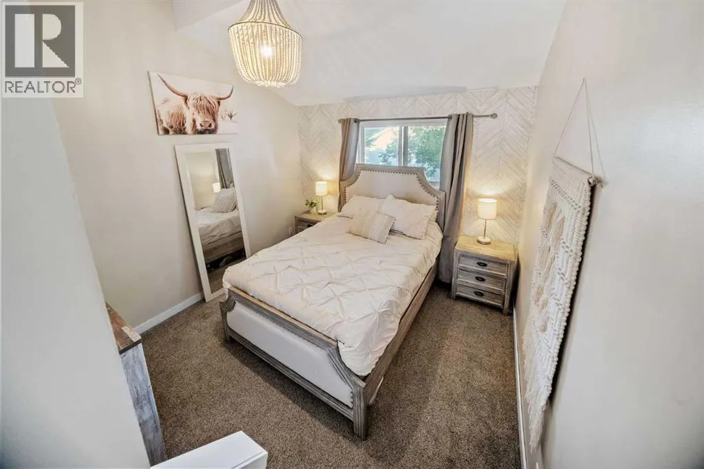 12, 567 Edmonton Trail NE