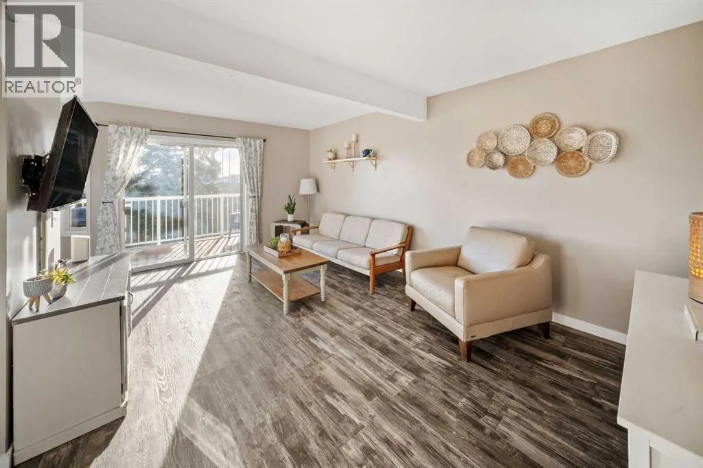12, 567 Edmonton Trail NE