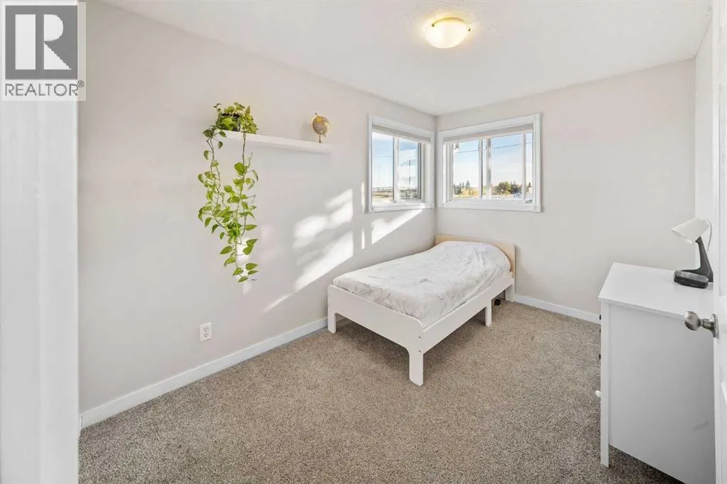 12, 567 Edmonton Trail NE