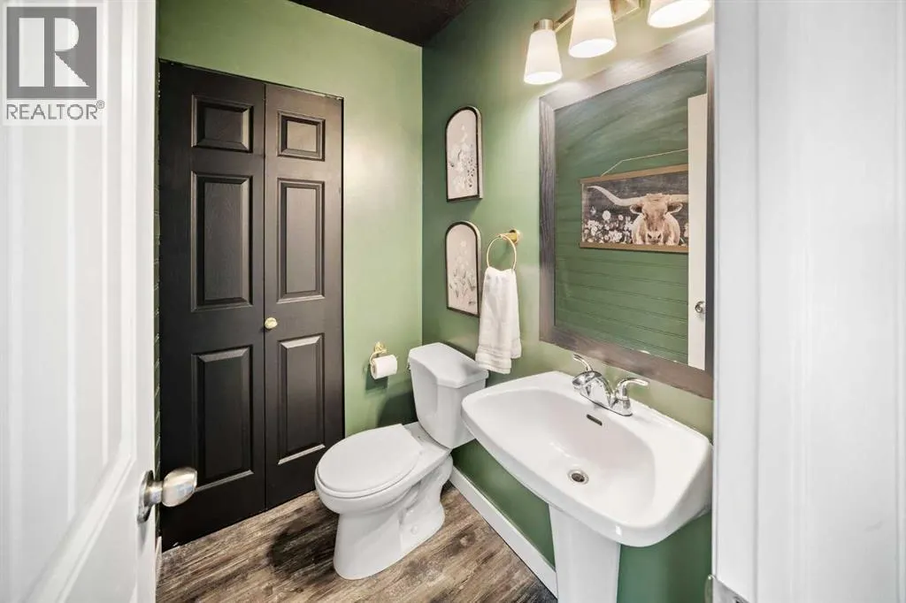 12, 567 Edmonton Trail NE