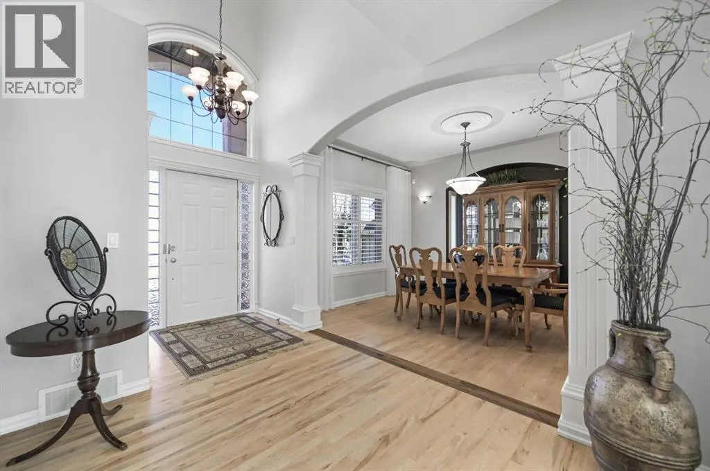 1458 Strathcona Drive SW