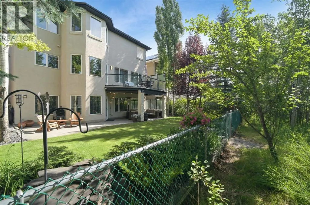 1458 Strathcona Drive SW