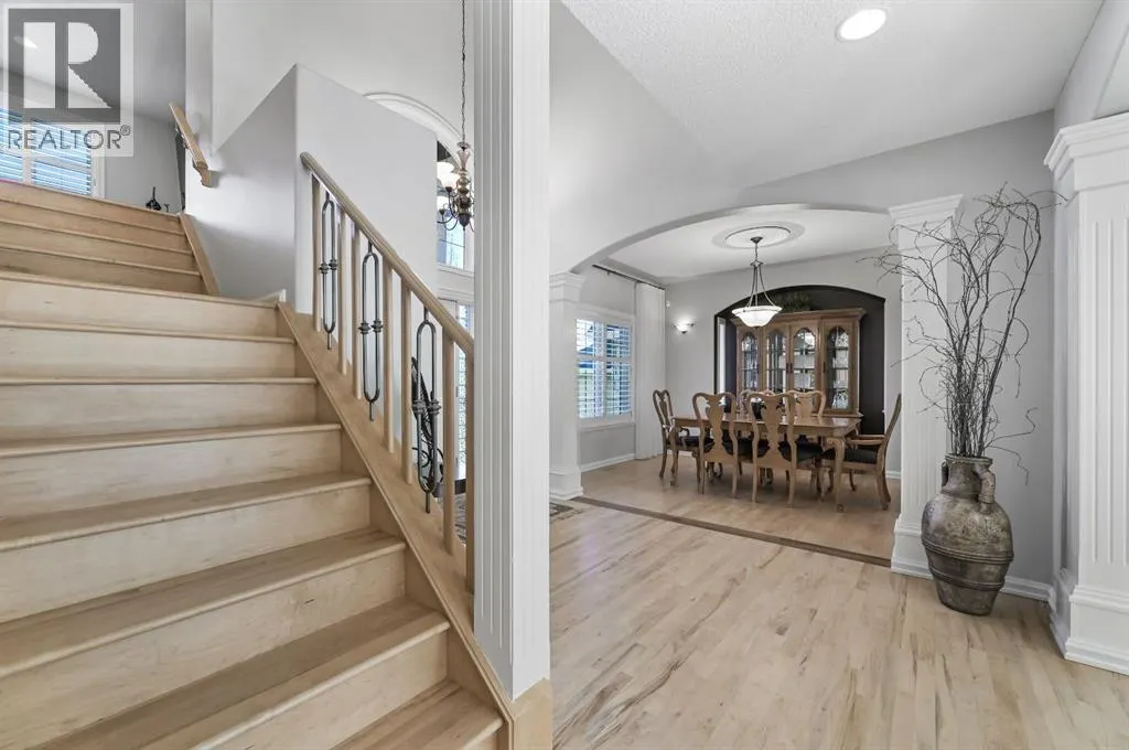 1458 Strathcona Drive SW